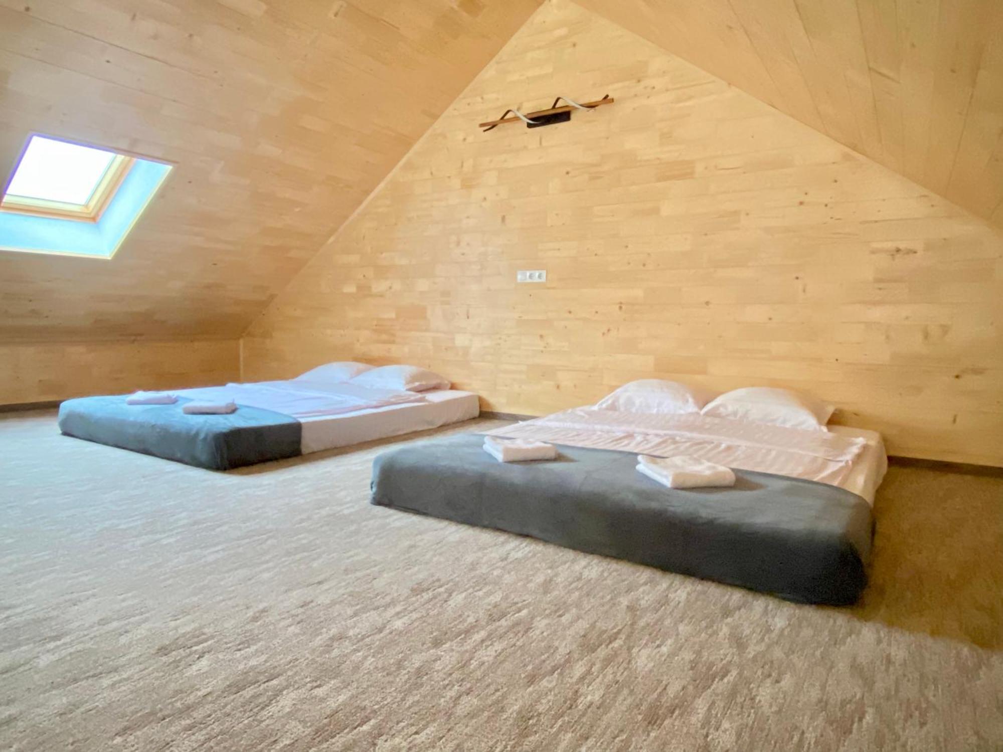 Casa Tinca 2 Villa Izvoru Muresului Bagian luar foto