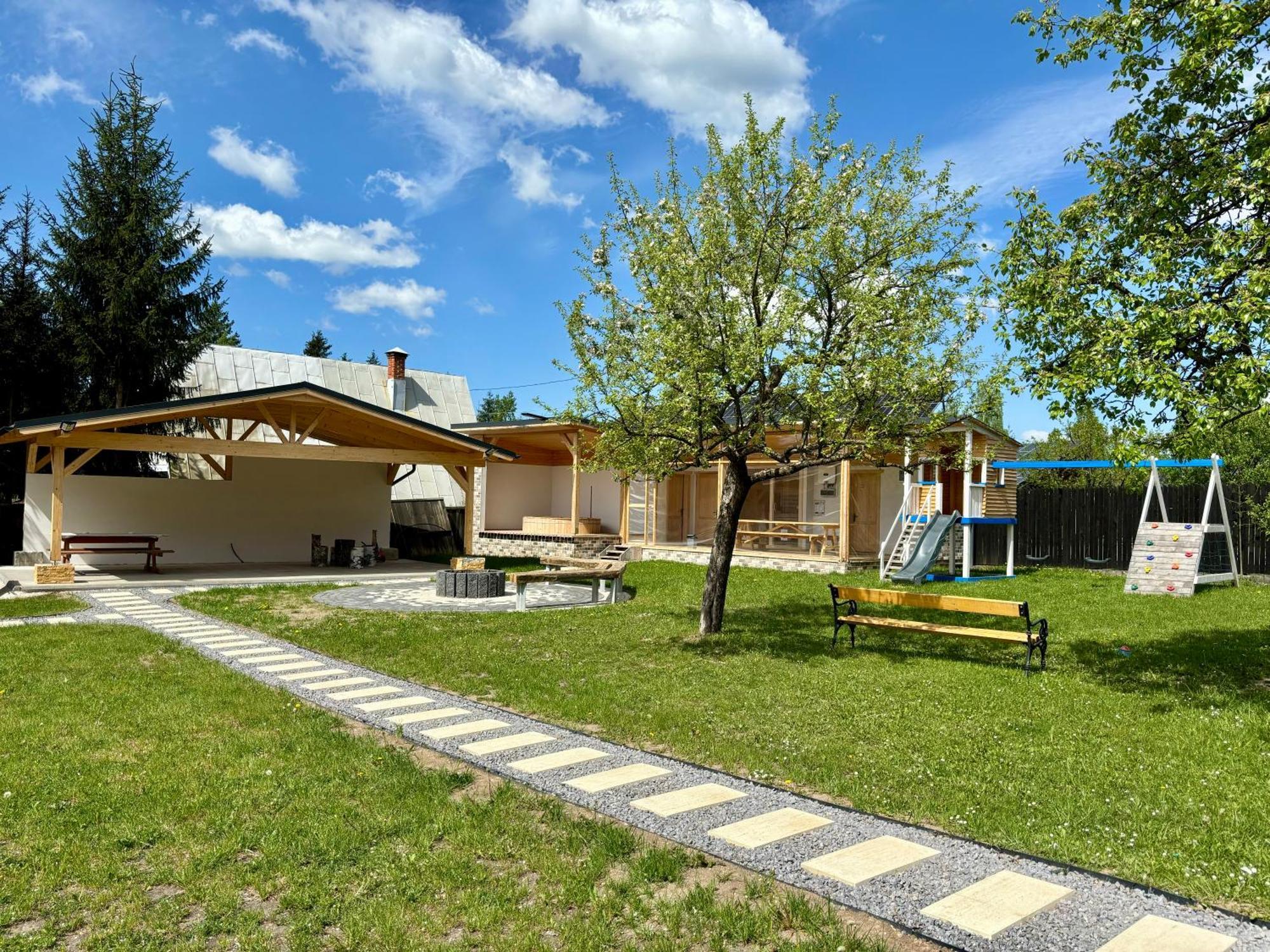 Casa Tinca 2 Villa Izvoru Muresului Bagian luar foto